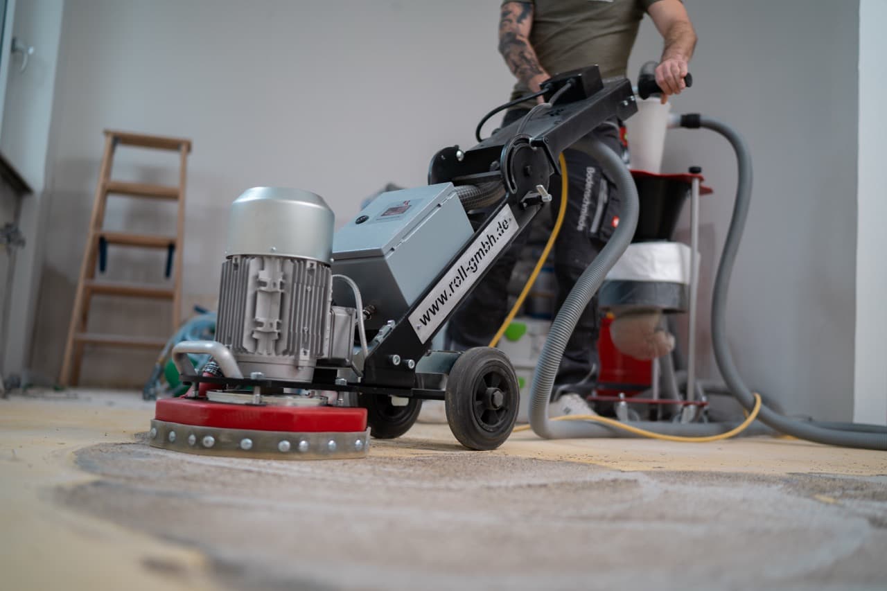 Fräsarbeiten Bodenbelagsentfernung